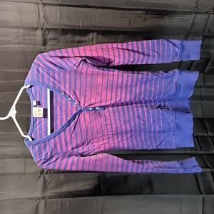 COPY - ROXY Long Sleeve Shirt Size Small